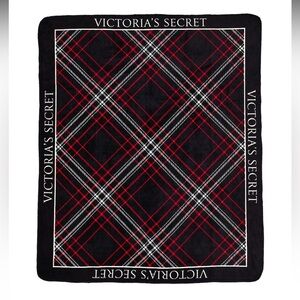 Victoria’s Secret Plaid Cozy Throw Blanket